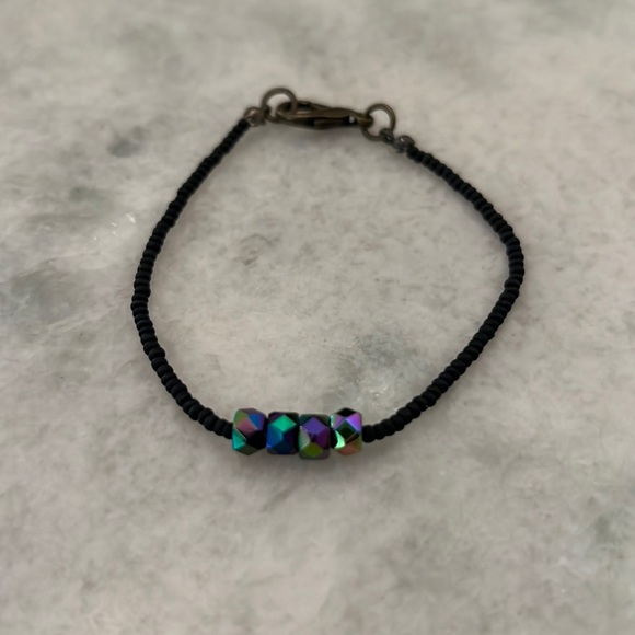Crystal Black bracelet - Picture 1 of 3